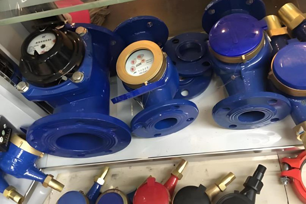 光電直讀遠傳水表與物聯(lián)網(wǎng)遠傳水表優(yōu)劣對比 圖1